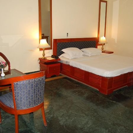 The Royal Residency Bodh Gaya Exterior foto