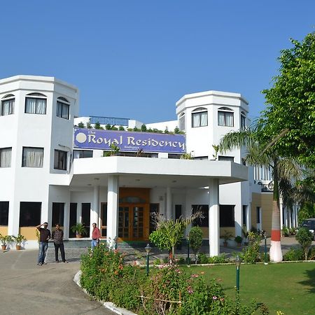 The Royal Residency Bodh Gaya Exterior foto
