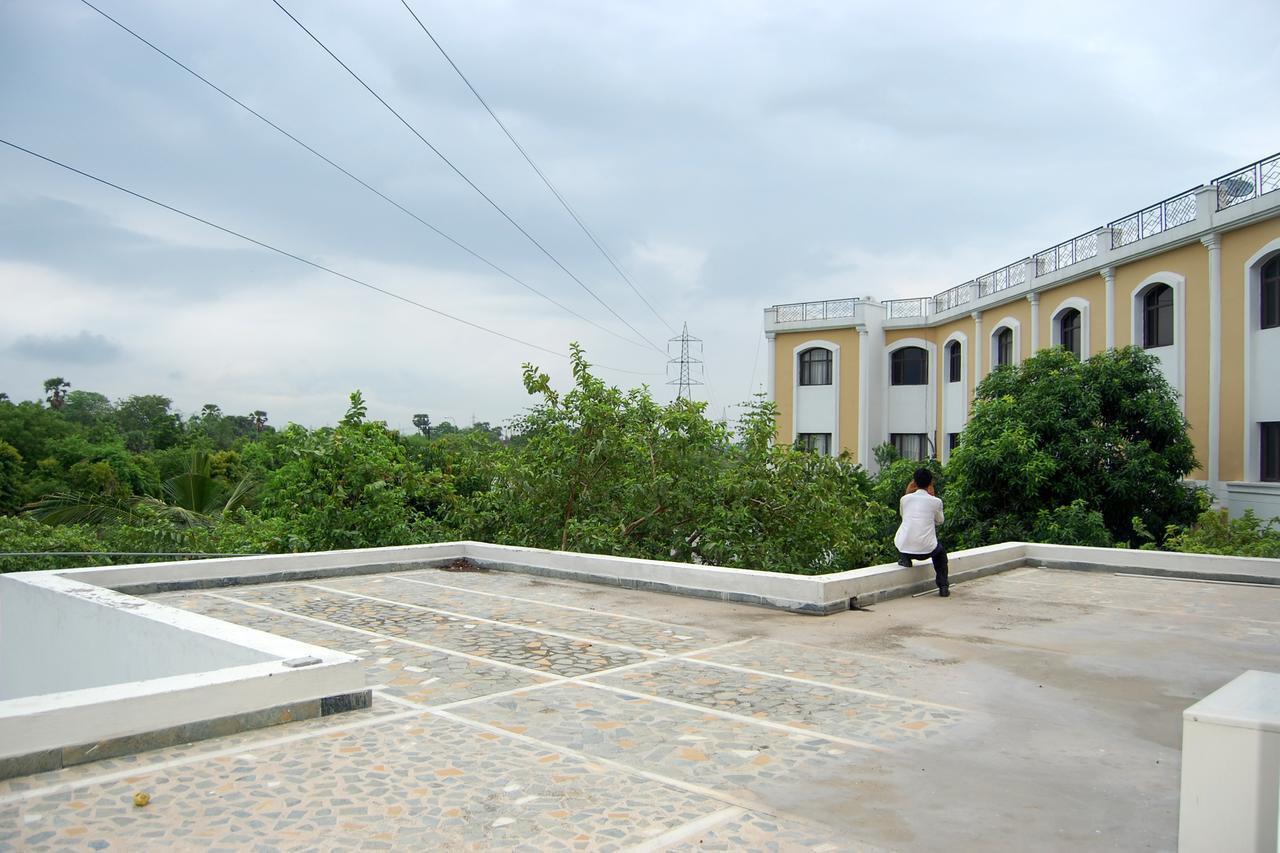 The Royal Residency Bodh Gaya Exterior foto