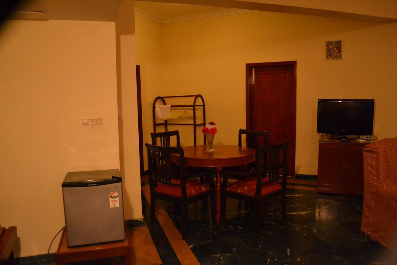 The Royal Residency Bodh Gaya Exterior foto