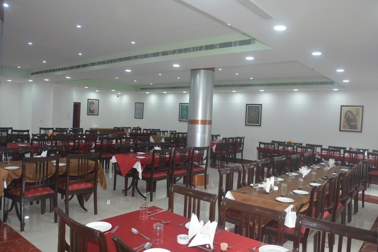 The Royal Residency Bodh Gaya Exterior foto