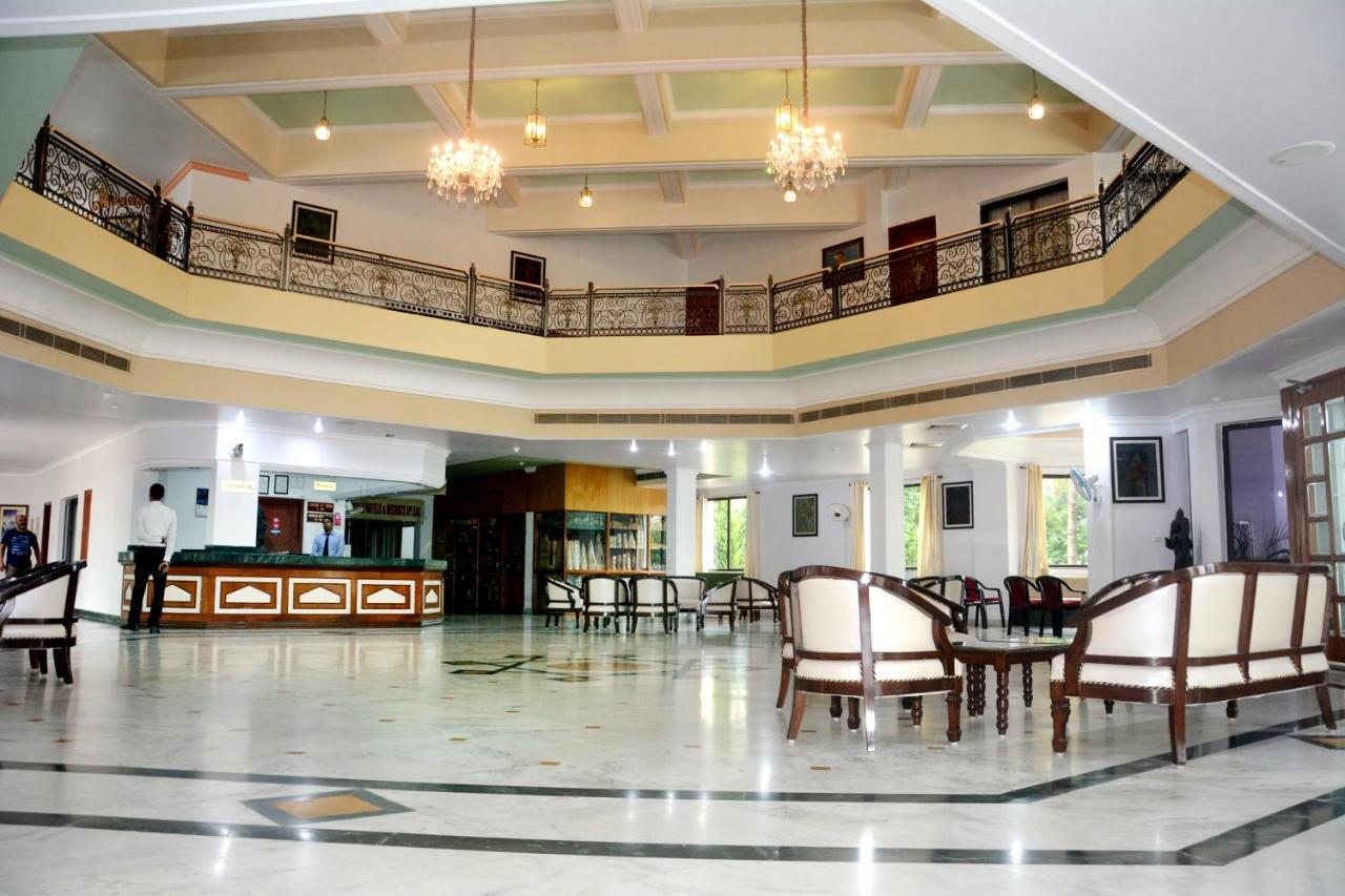 The Royal Residency Bodh Gaya Exterior foto