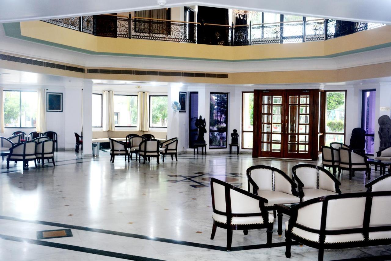 The Royal Residency Bodh Gaya Exterior foto