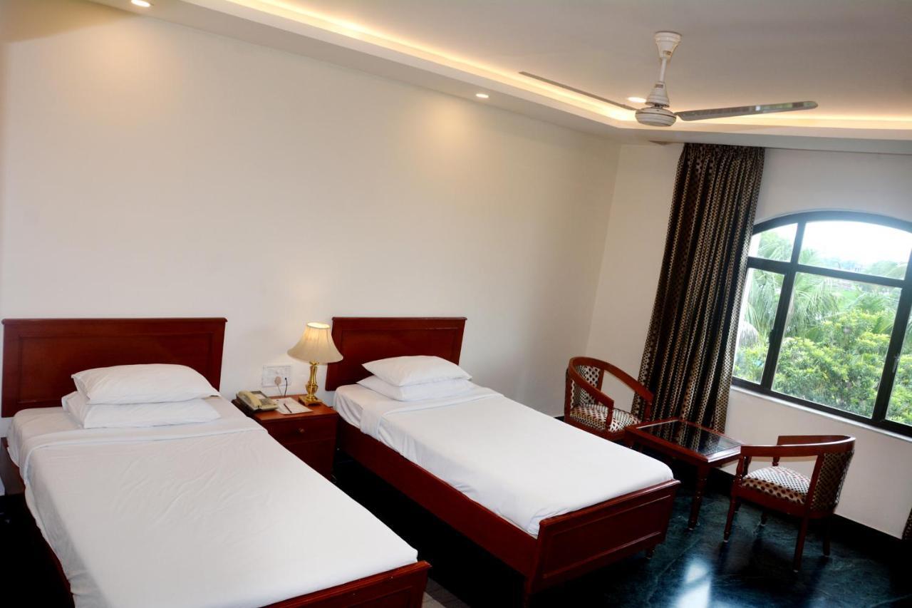 The Royal Residency Bodh Gaya Exterior foto